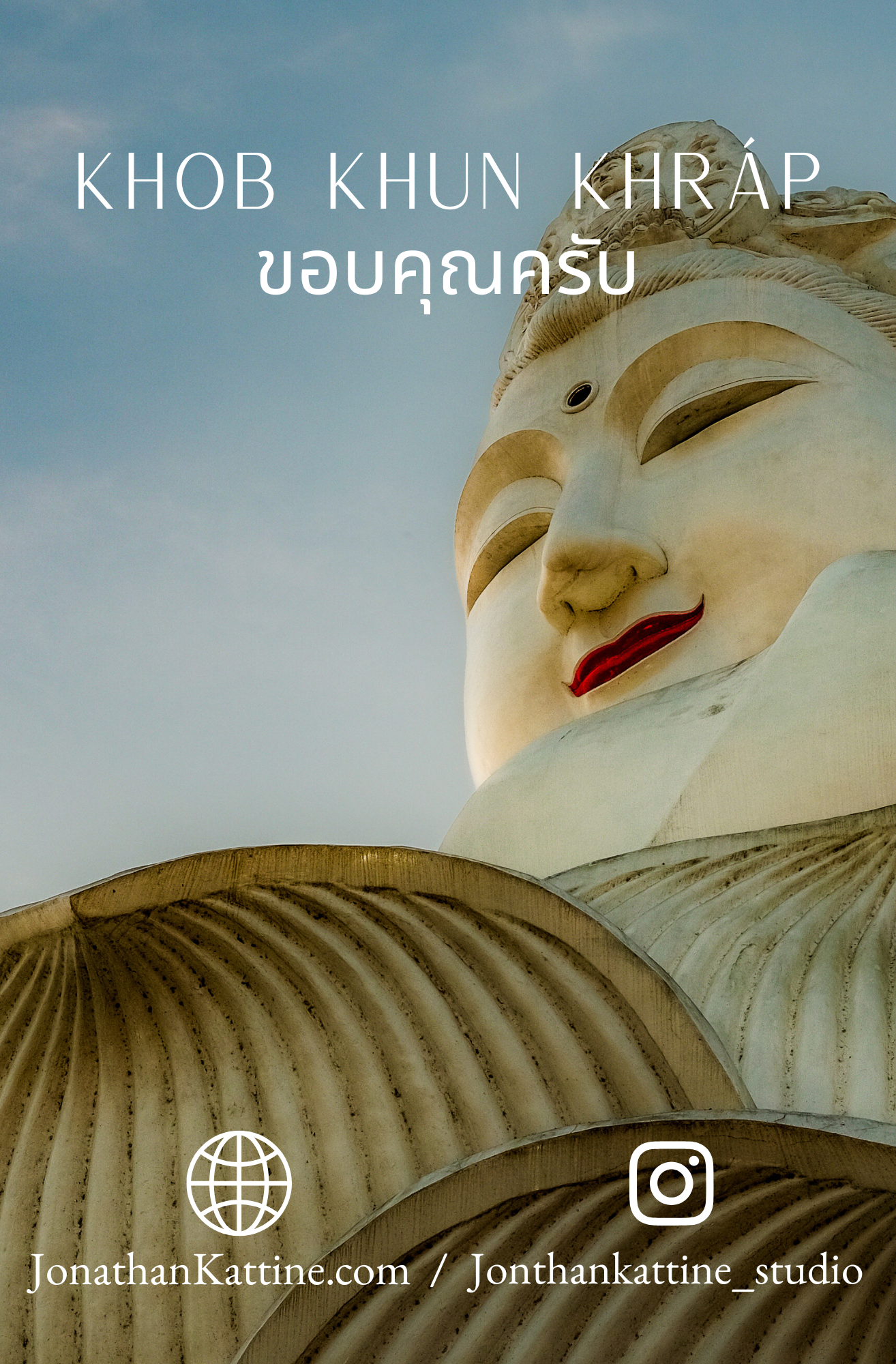 Sighed paper back book / Thailand in color: Volume 1