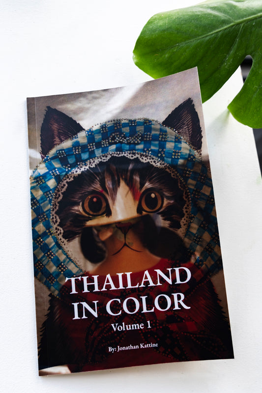 Sighed paper back book / Thailand in color: Volume 1
